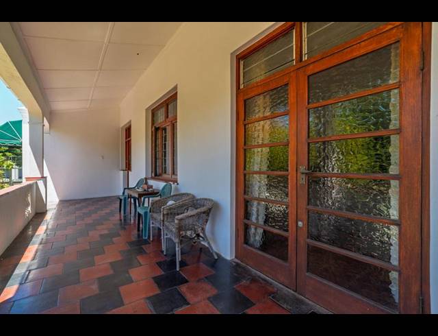 4 BEDROOM HOUSE FOR SALE IN PLUMSTEAD